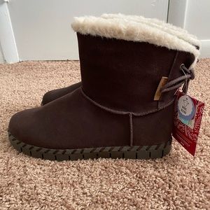 NEW Muk Luks brand boots!